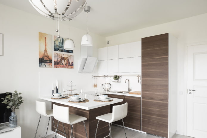 witte muren in het keukeninterieur