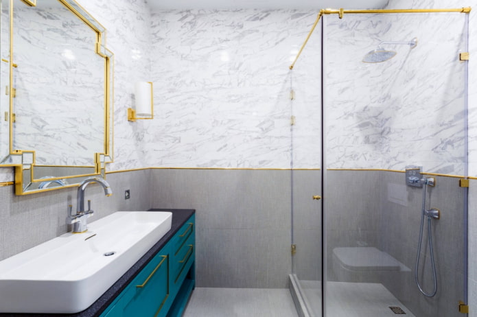 gouden accenten in de badkamer
