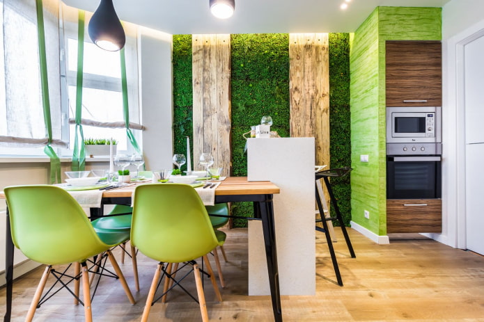keuken met groene accenten