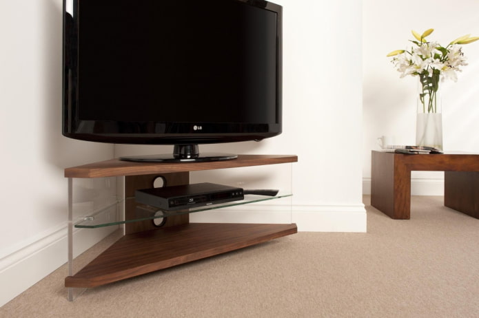 hoek-tv-standaard in het interieur