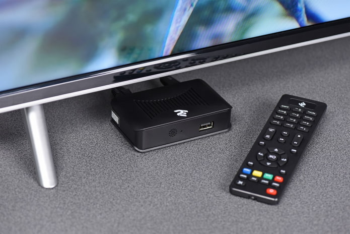 TV settopbox en afstandsbediening