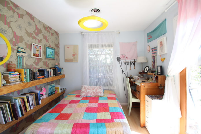 regengordijnen in het slaapkamerinterieur