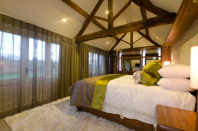 combinatie van gordijnen met textiel in de slaapkamer