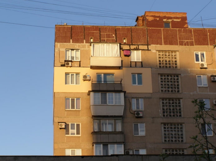 isolatie van een hoekappartement