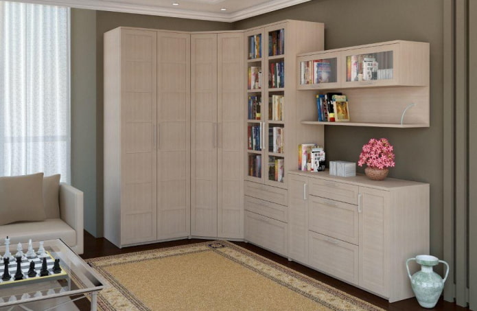 beige hoekkast in de hal