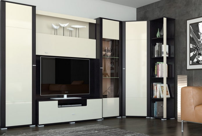 hoekkast in het interieur van de hal in een moderne stijl
