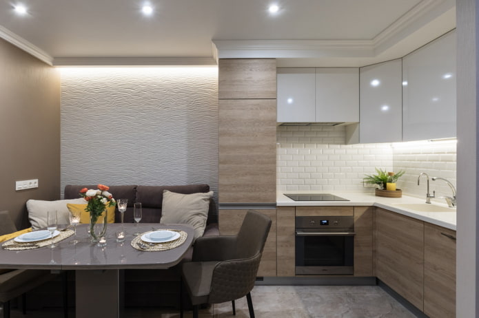 eethoek in het interieur van de keuken in de vorm van een hoek