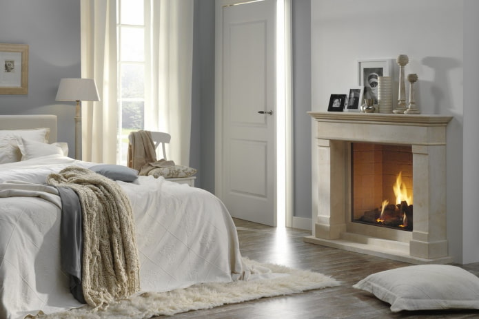 echte open haard in de slaapkamer