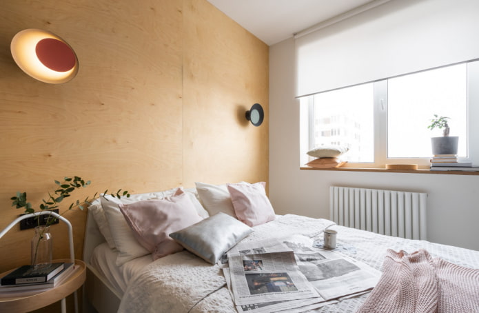 Witte slaapkamer in warme tinten