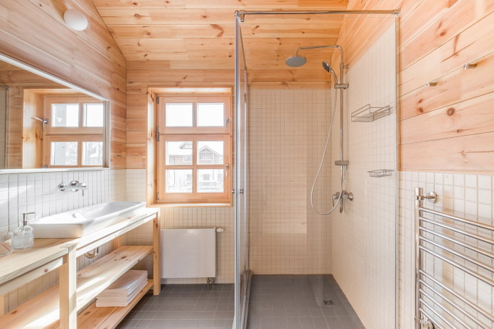 houten badkamerafwerking