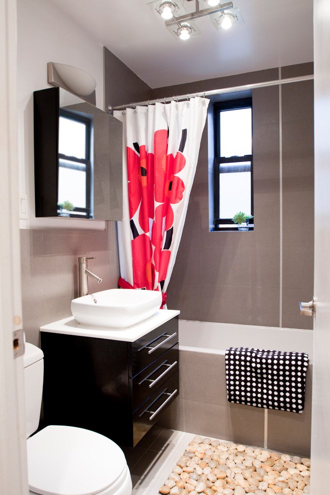 kleine badkamer met raam