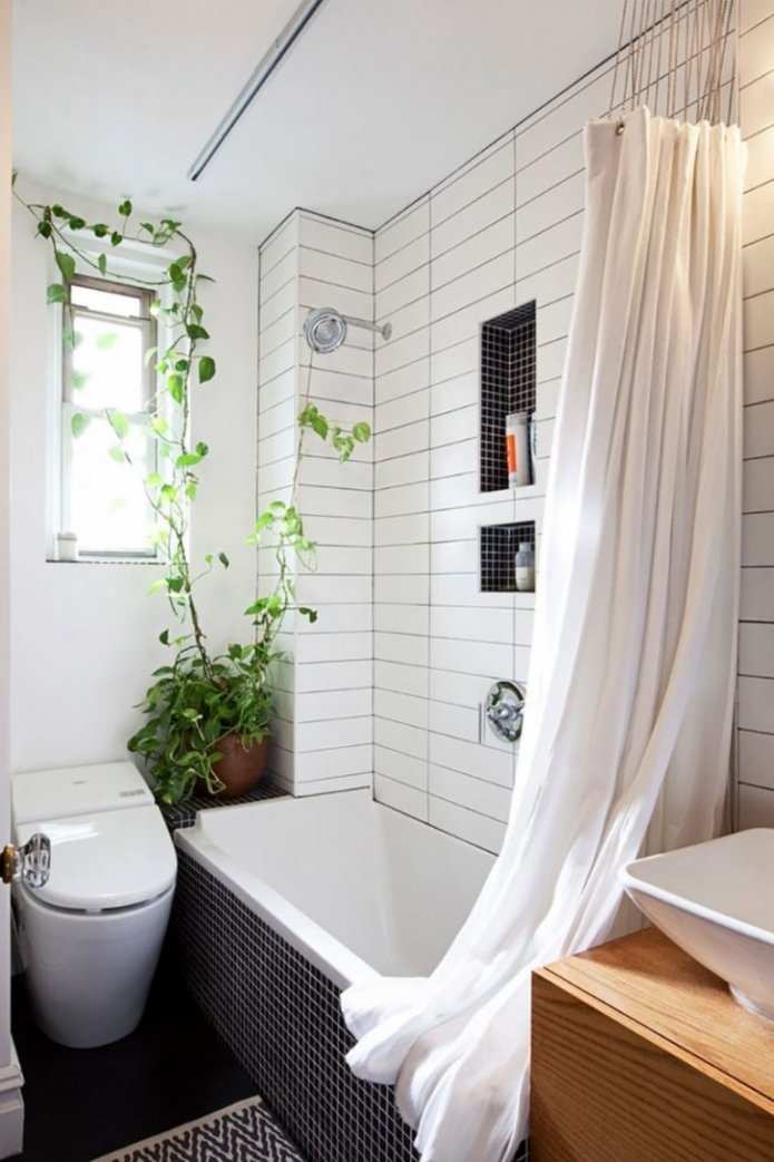 witte muren van de badkamer
