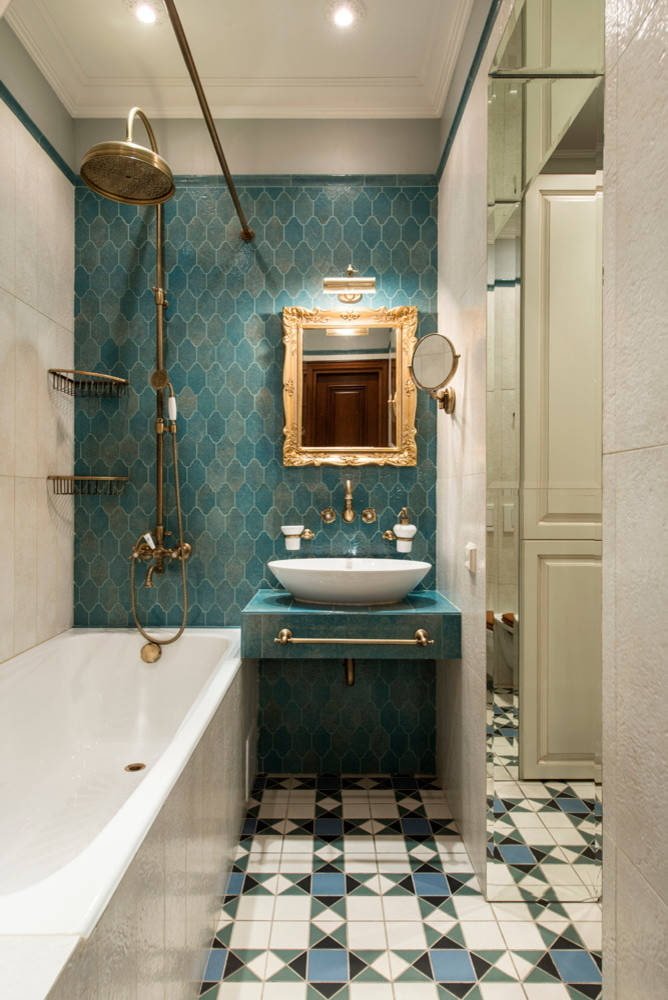 Klassieke blauwe badkamer