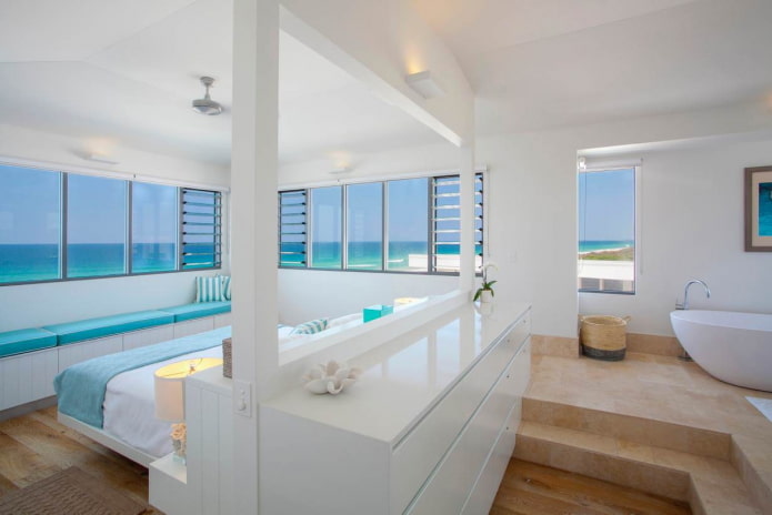 Slaapkamer met uitzicht op zee