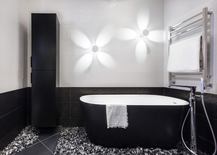 inrichting en verlichting in de badkamer in minimalistische stijl