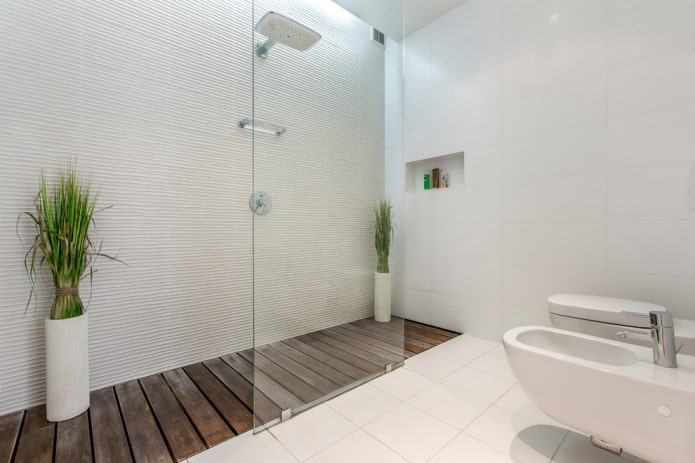 minimalistisch badkamerinterieur