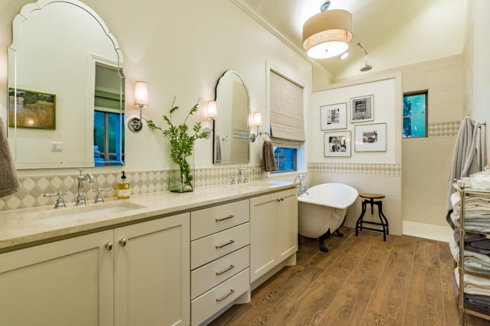 Houtlook tegels in de badkamer