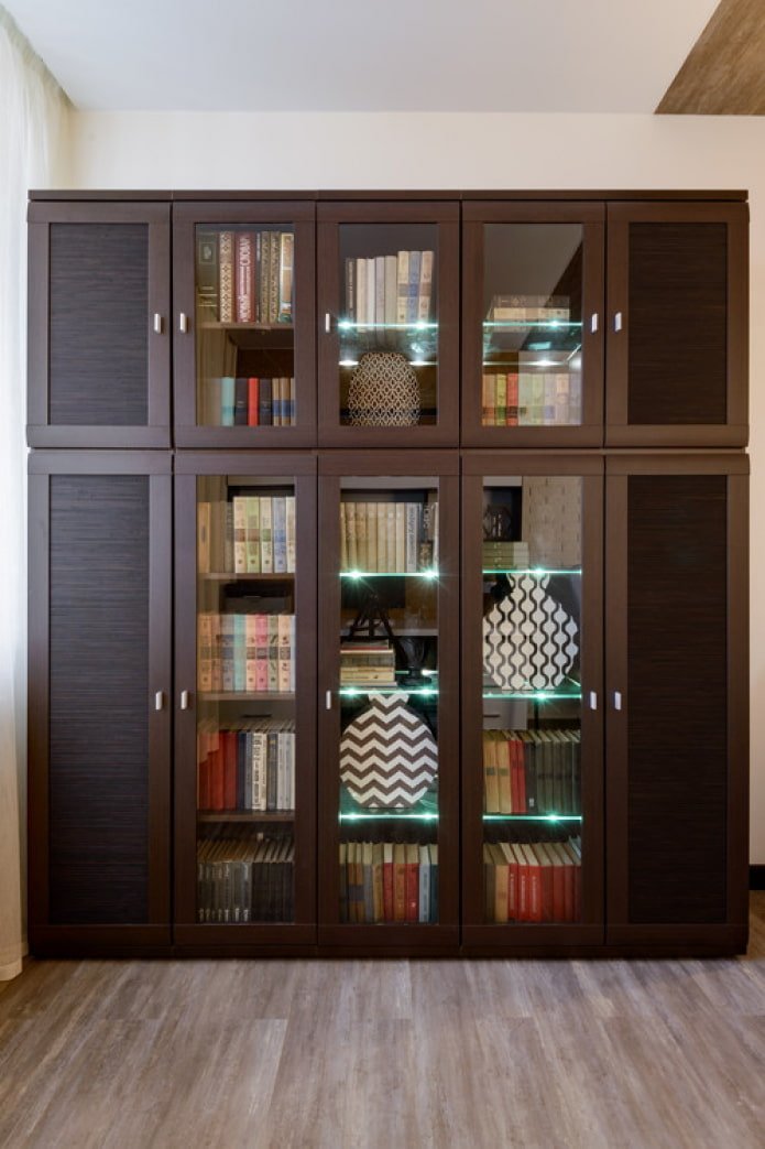 wandmeubel donker hout