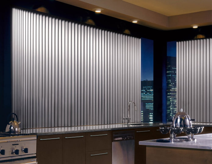 aluminium lamellen in het keukeninterieur