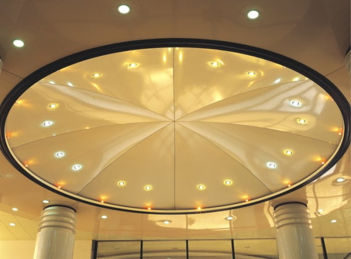 koepelvormig spanplafond