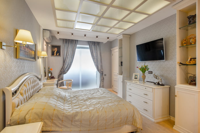 glazen plafond in het interieur van de slaapkamer