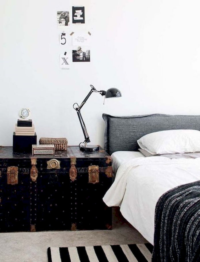 kast bij het bed