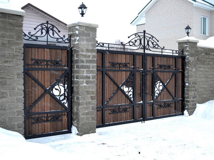 poorten met een aparte poort