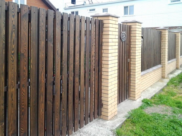 hout en baksteen