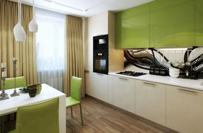 keukeninterieur in beige en groene tinten