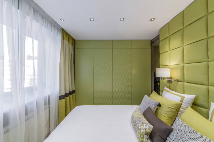 slaapkamerinterieur in olijfkleuren