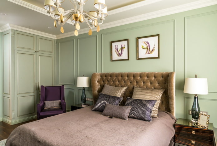 meubels in het slaapkamerinterieur in groene tinten