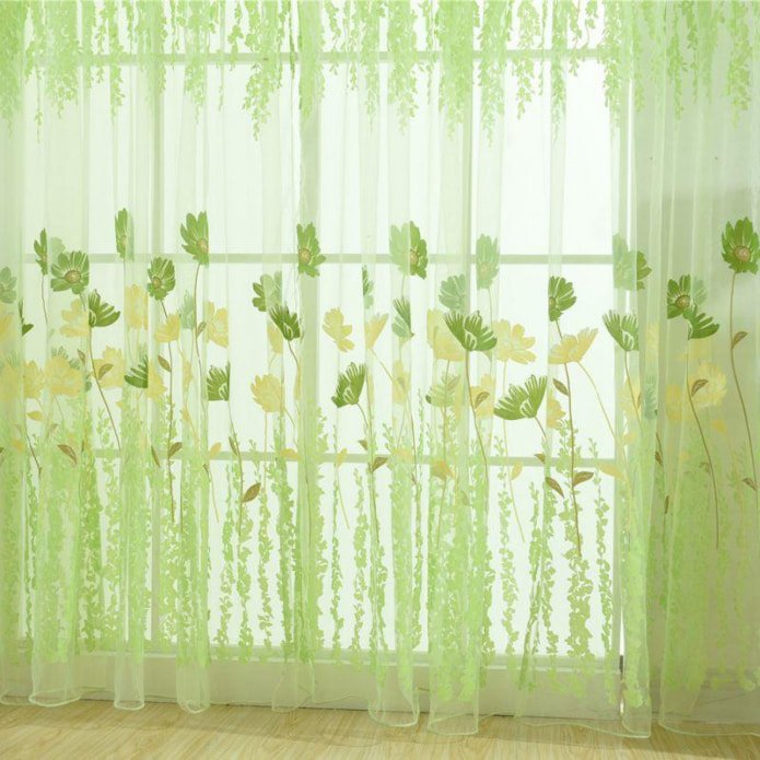 lichtgroene tule
