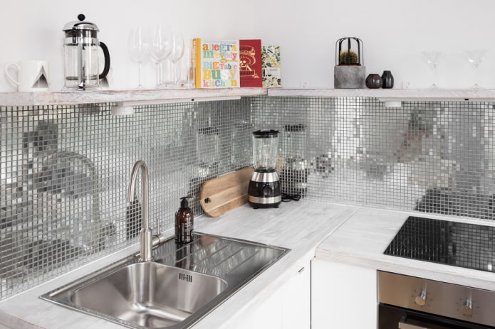 spiegelmoza?ek in de slaapkamer
