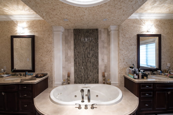 behang in de badkamer