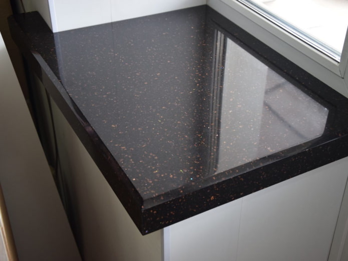 vloeibare stenen vensterbank