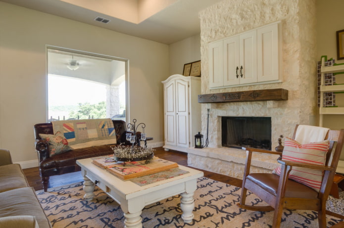 salontafel in landelijke stijl