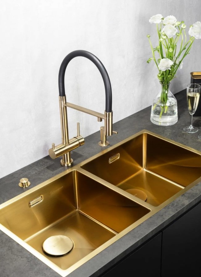 gouden wasbak