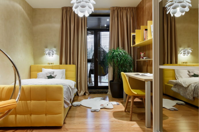 gouden gordijnen in de kinderkamer