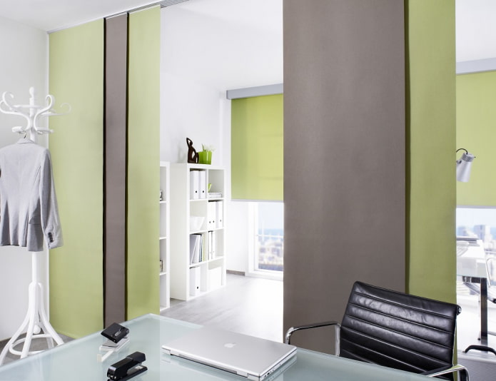 de kamer indelen met Japanse gordijnen