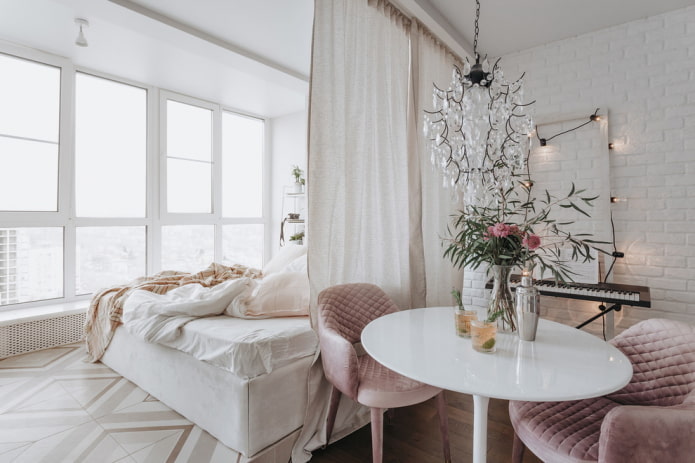 een kamer indelen met gordijnen
