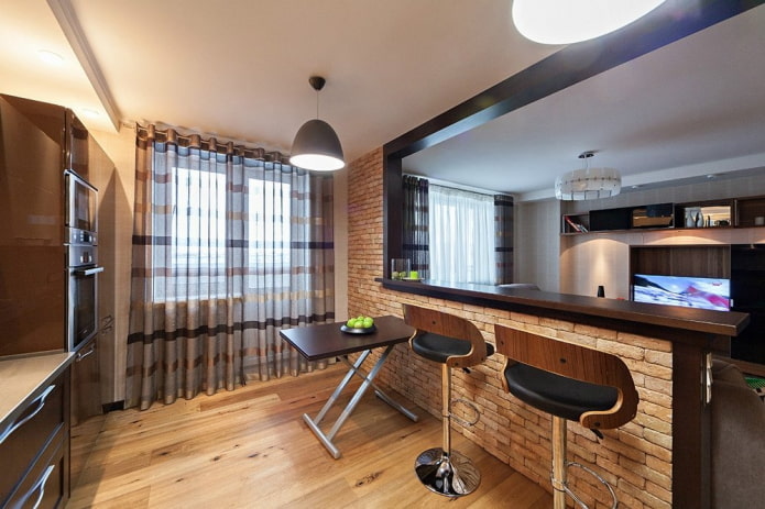 zonering met een bar in het interieur van de woonkeuken
