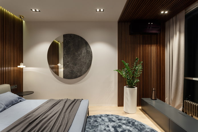 Lamellen aan het plafond en de muur